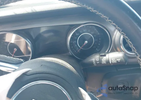 2021 Jeep Wrangler Unlimited Rubicon 4X4 from USA, damaged, VIN 1C4HJXFGXMW631192